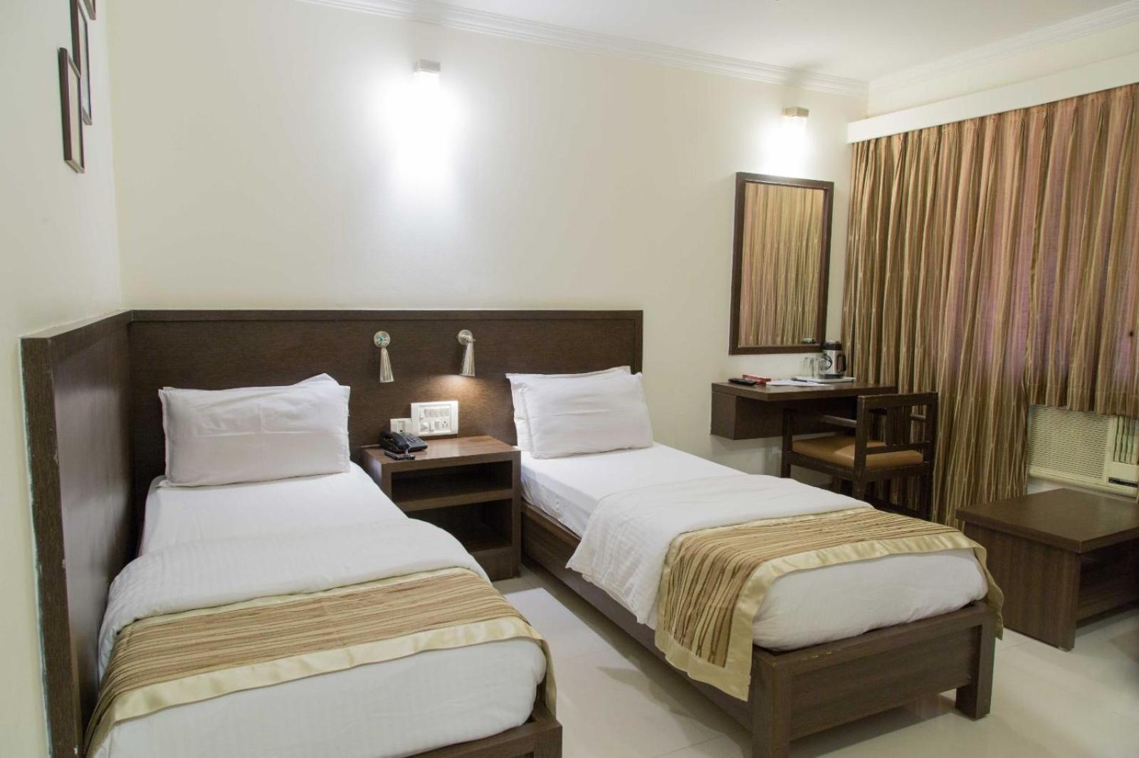 Hotel Aroma Executive Panaji -Stay In The Heart Of The City Экстерьер фото